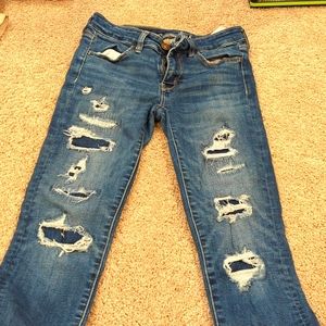 American Eagle Skinny Distressed Jeans